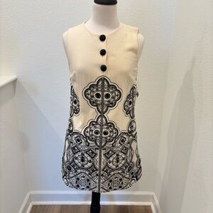 NWT Alice + Olivia Embroidered Cream and Black Dress - Small